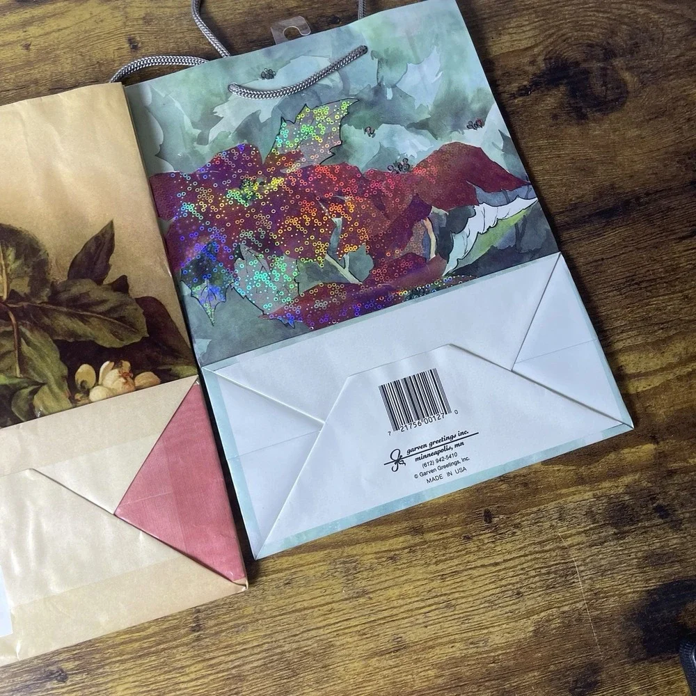 Vtg Lot Of 2 Artististic Gift Bags Floral Glossy